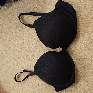 GUC Wear everywhere push up bra in 34DD